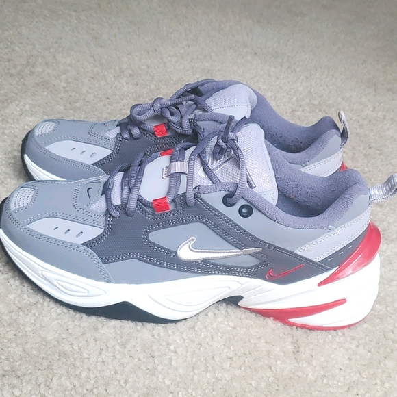 Shoes - Picture 1 of 4